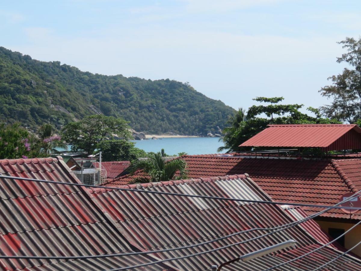 Same Same Guesthouse, Bar & Restaurant (Adults Only) Haad Rin Exterior photo